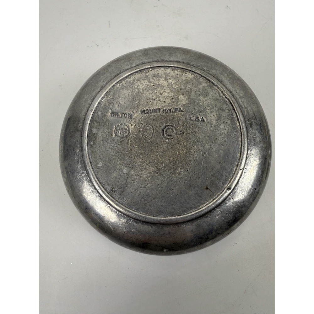 Vintage Wilton, Columbia PA. Pewter Small Serving, Sugar Bowl w/Lid Stamped - Picture 2 of 7